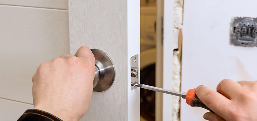 Wifi Deadbolt Installation in Oak Forest