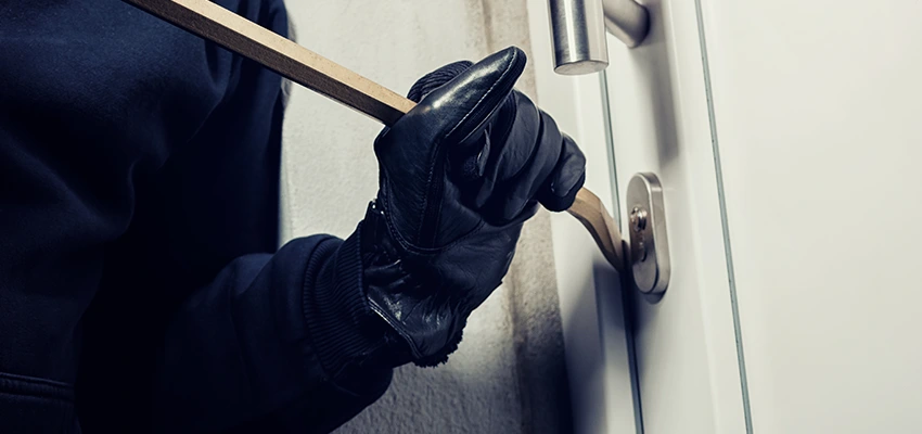 Burglar Damage Door Sensors Repair in Oak Forest